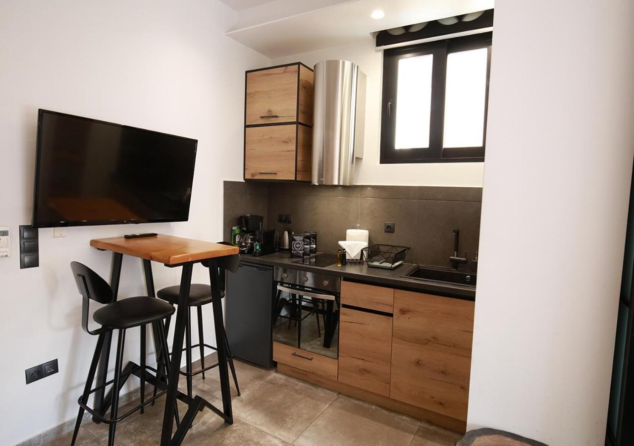 Emily In Athens - Central Design Awarded Flat Syntagma E3 Exteriör bild